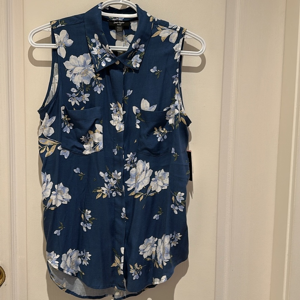 Nwt. Lord and Taylor blouse